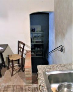kitchen-first-floor-casa-Toscana